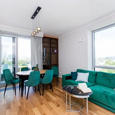 Yacht Park Rentyear 公寓 格丁尼亚